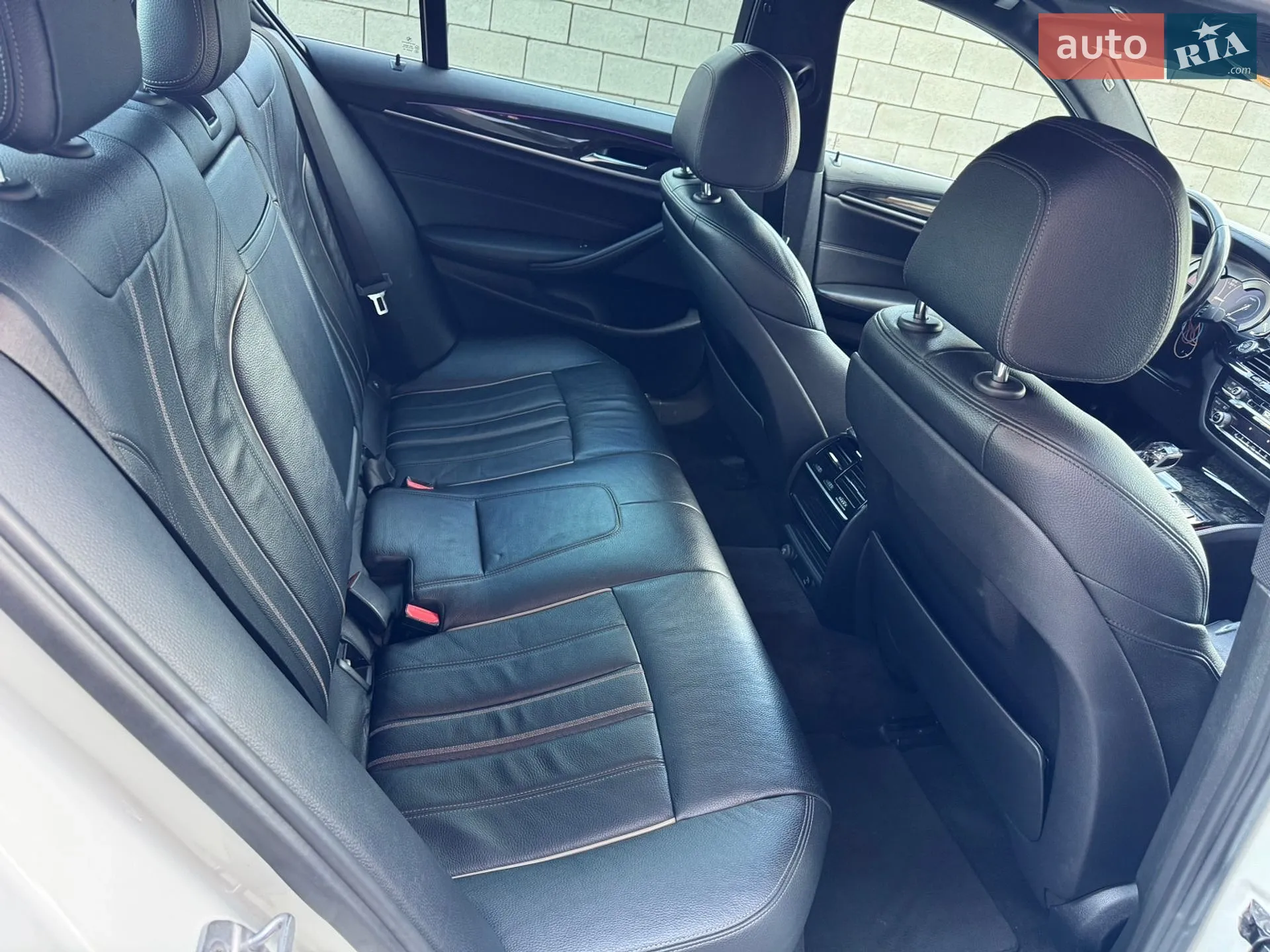 2017 BMW 5er - мініатюра 27
