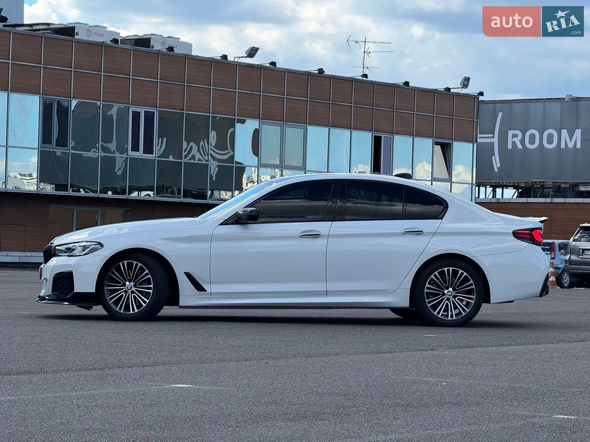 2018 BMW 5er - мініатюра 3