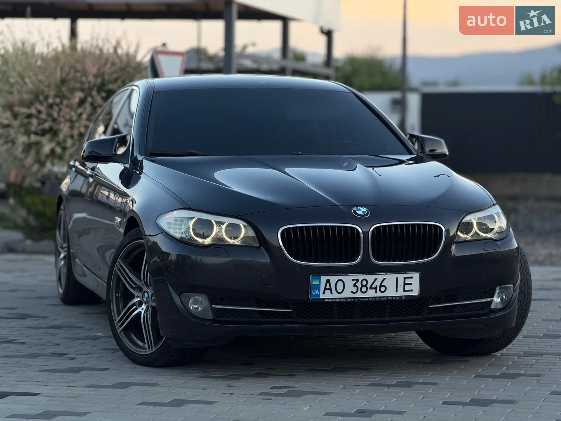 2012 BMW 5er - мініатюра 4