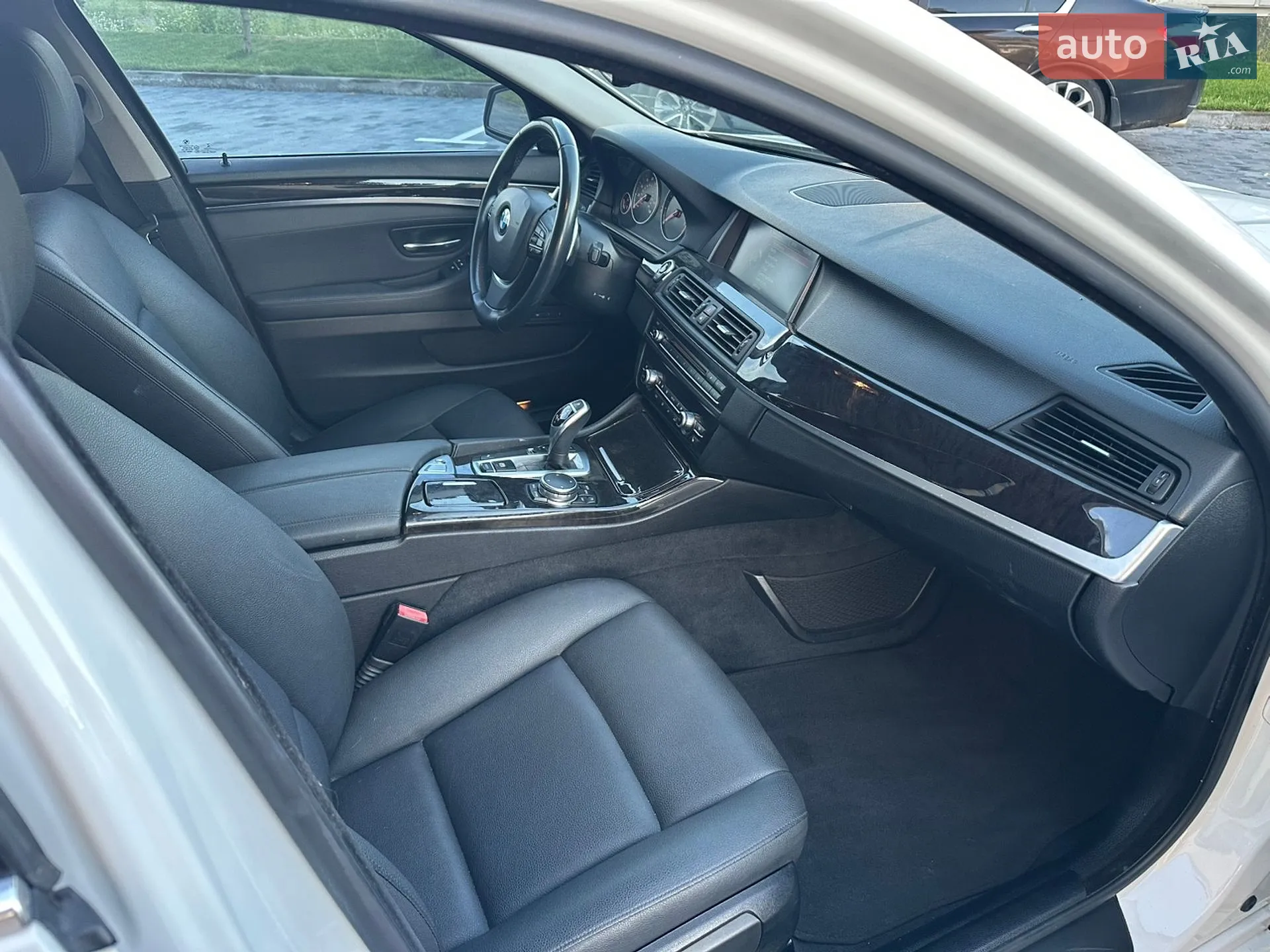 2016 BMW 5er - мініатюра 28