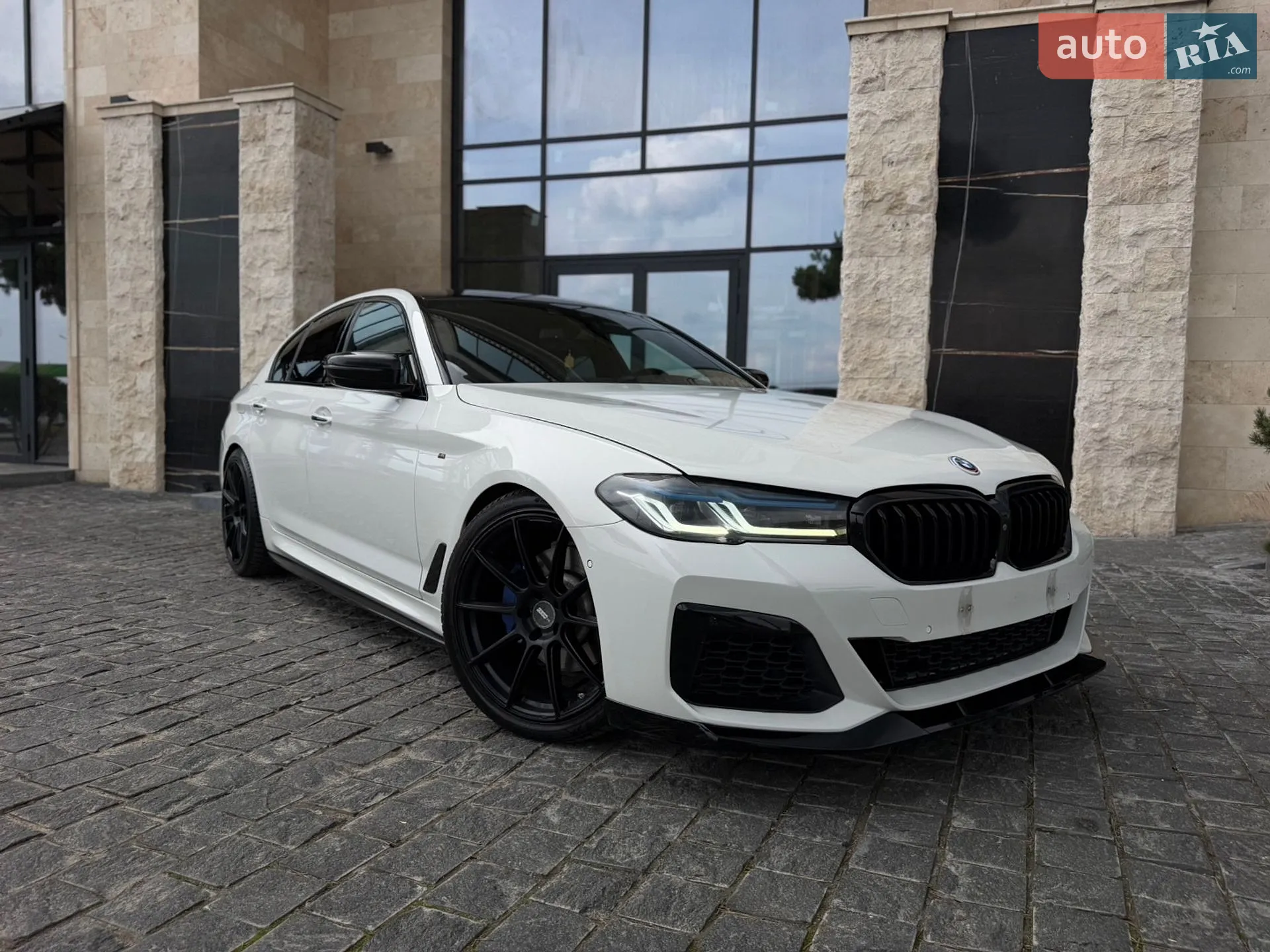 2017 BMW 5er - мініатюра 15