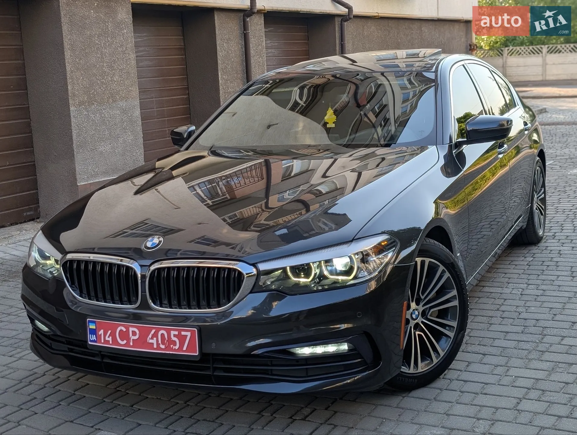 BMW 5 Series 2017 VIN WBAJA5C35HG894016 фото оголошення 20 з 86