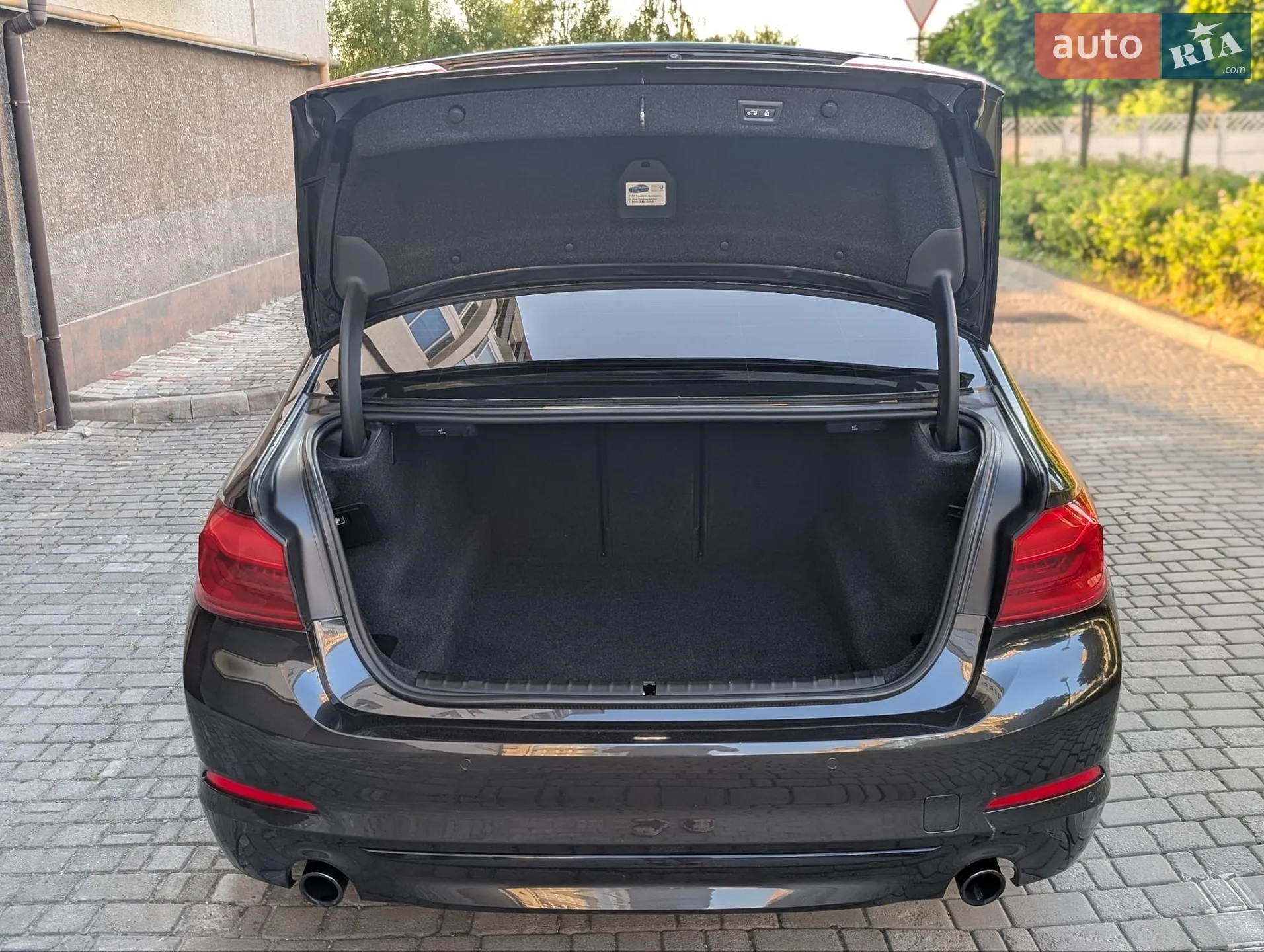 BMW 5 Series 2017 VIN WBAJA5C35HG894016 фото оголошення 60 з 86