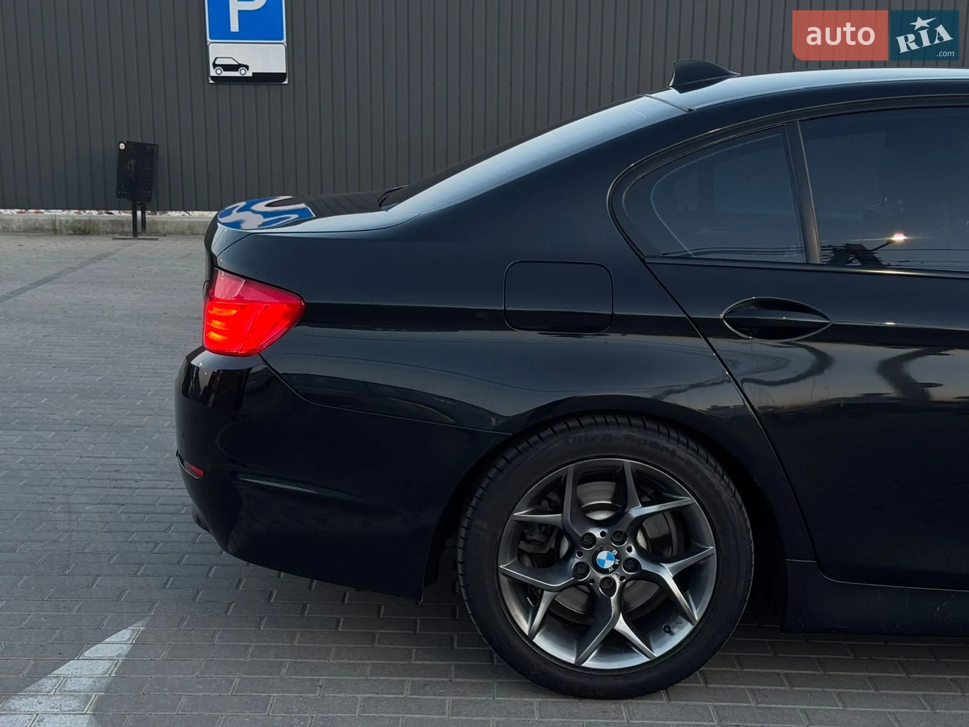2012 BMW 5er - мініатюра 5