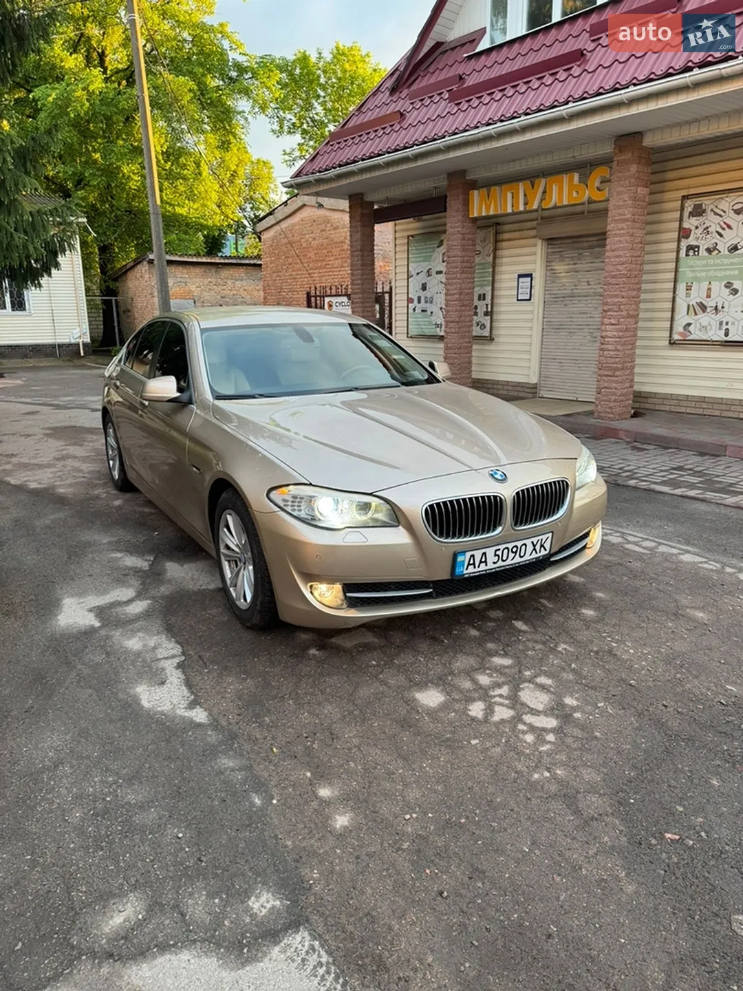 2011 BMW 5er - мініатюра 8