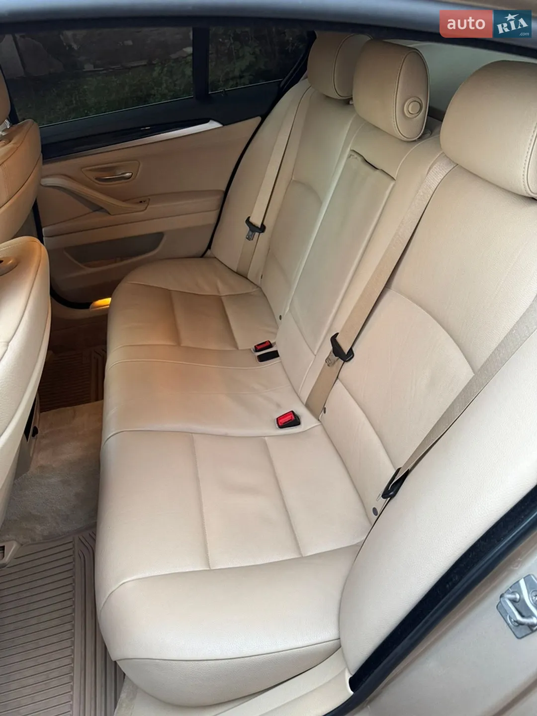 2011 BMW 5er - мініатюра 15