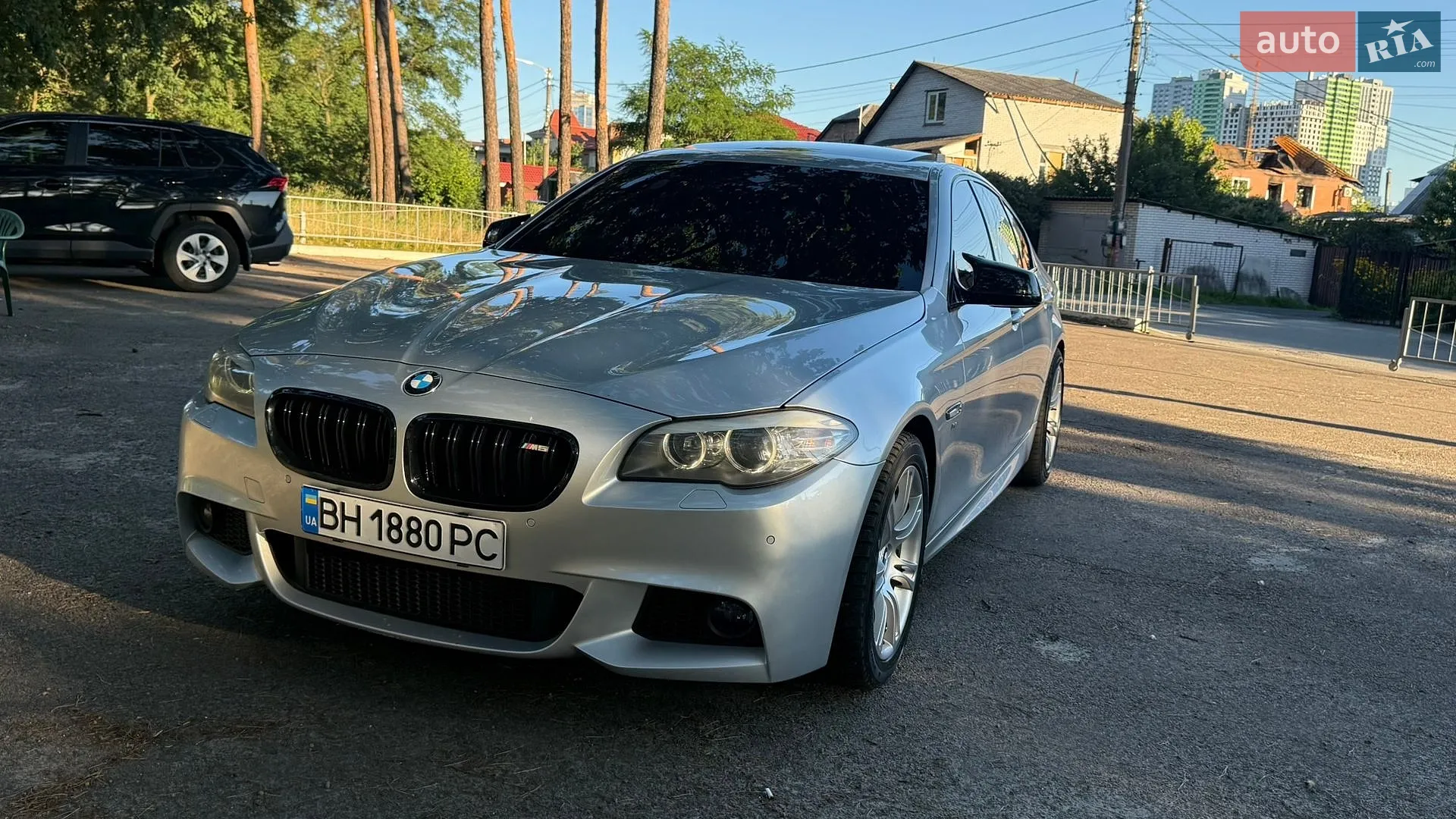 2012 BMW 5er - мініатюра 2