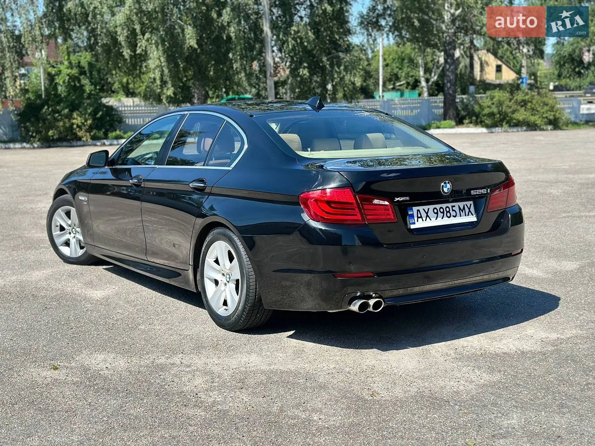 2012 BMW 5er - мініатюра 2