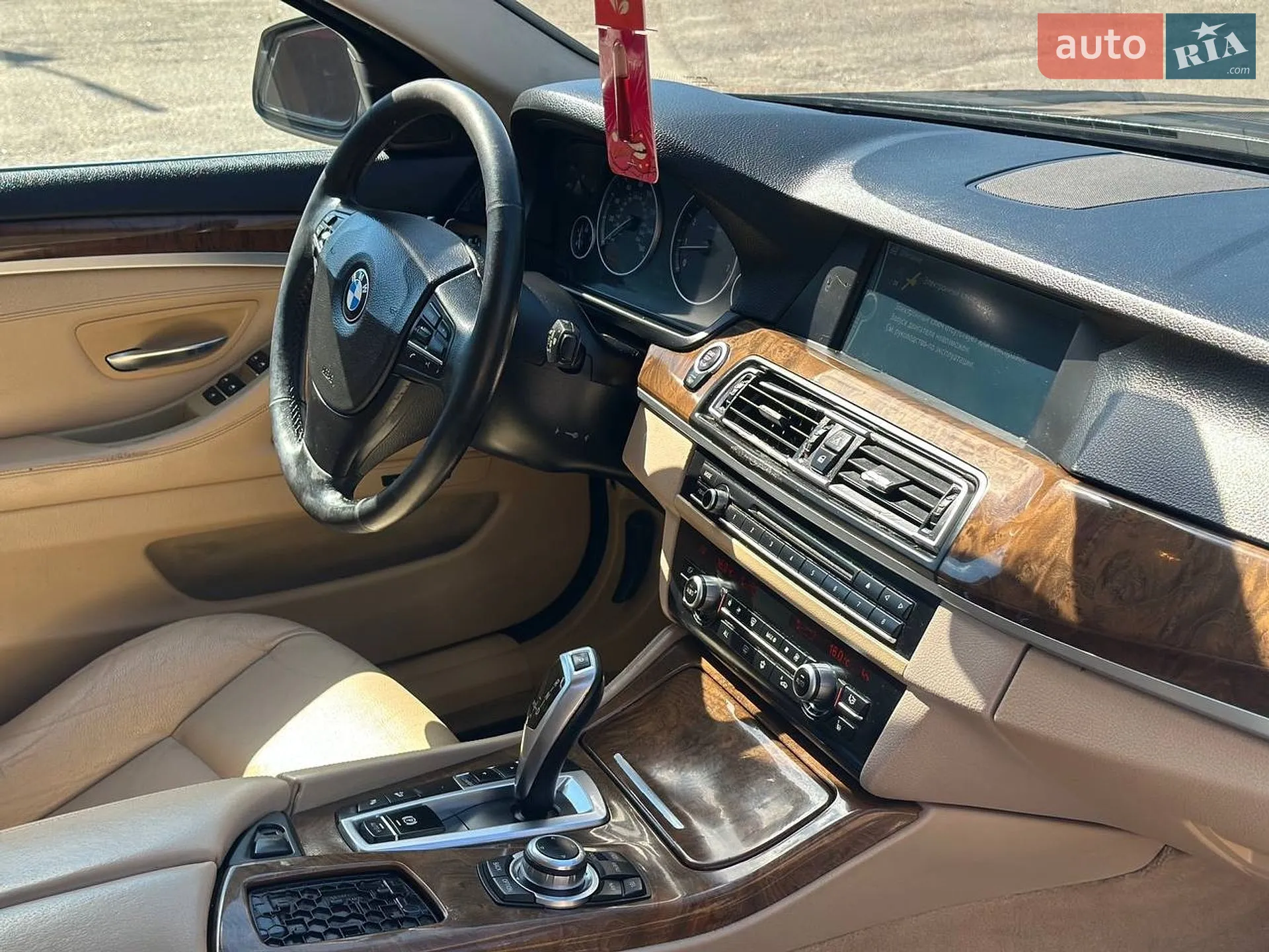 2012 BMW 5er - мініатюра 8
