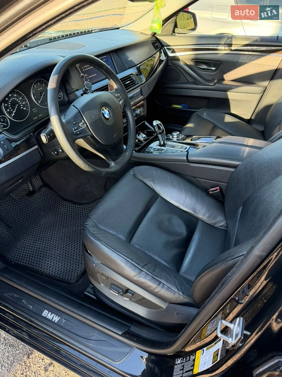 2012 BMW 5er - мініатюра 6