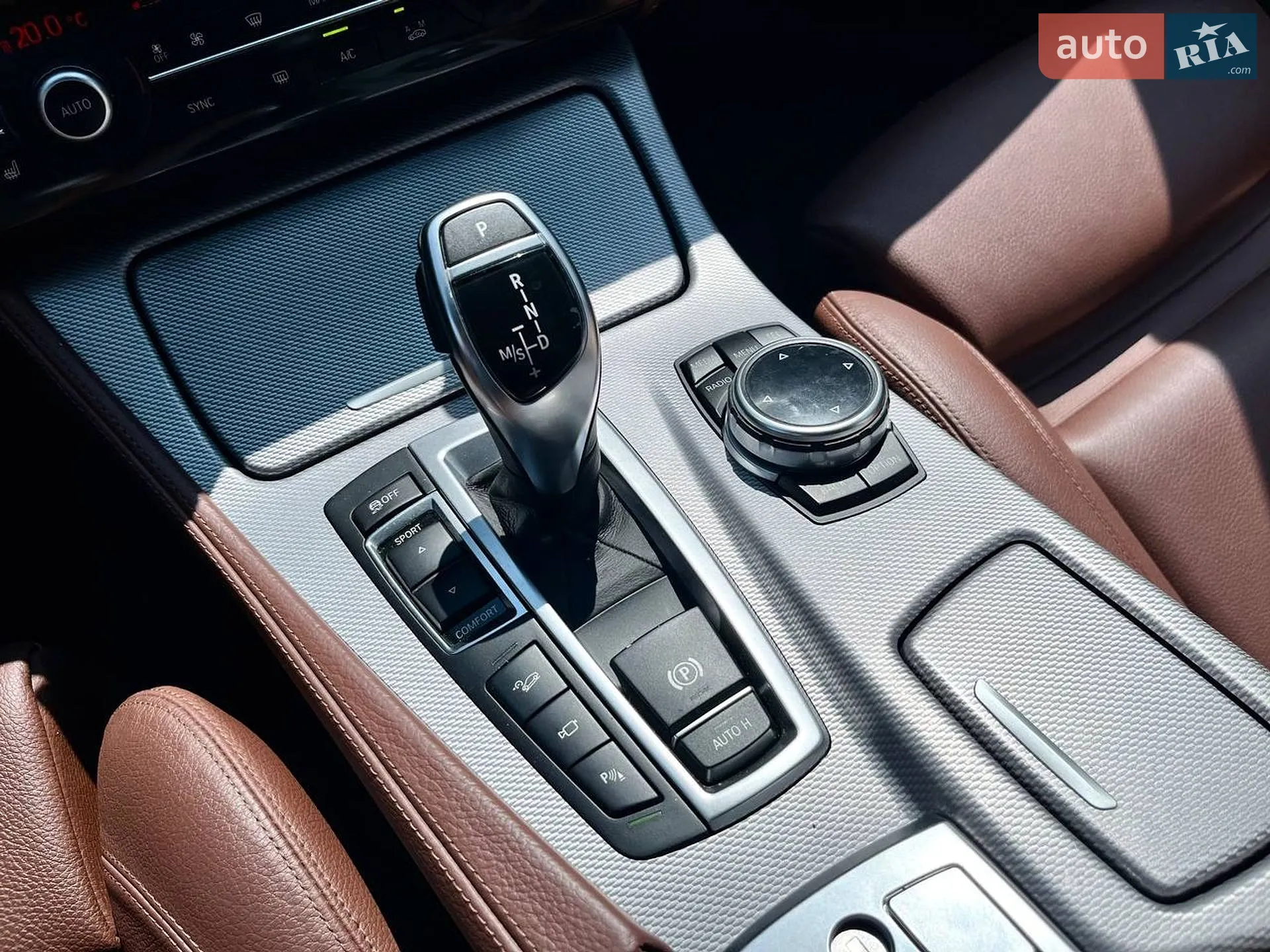 2013 BMW 5er - мініатюра 27