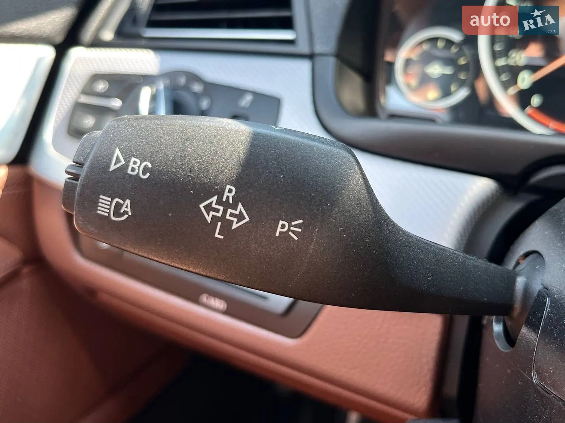 2013 BMW 5er - мініатюра 19