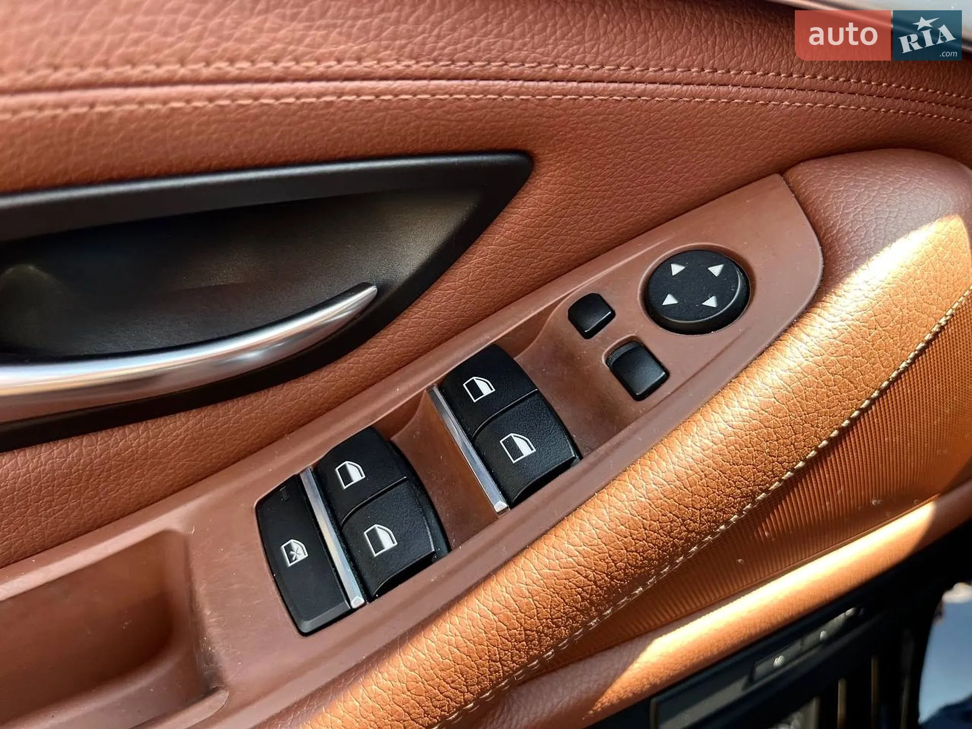 2013 BMW 5er - мініатюра 32