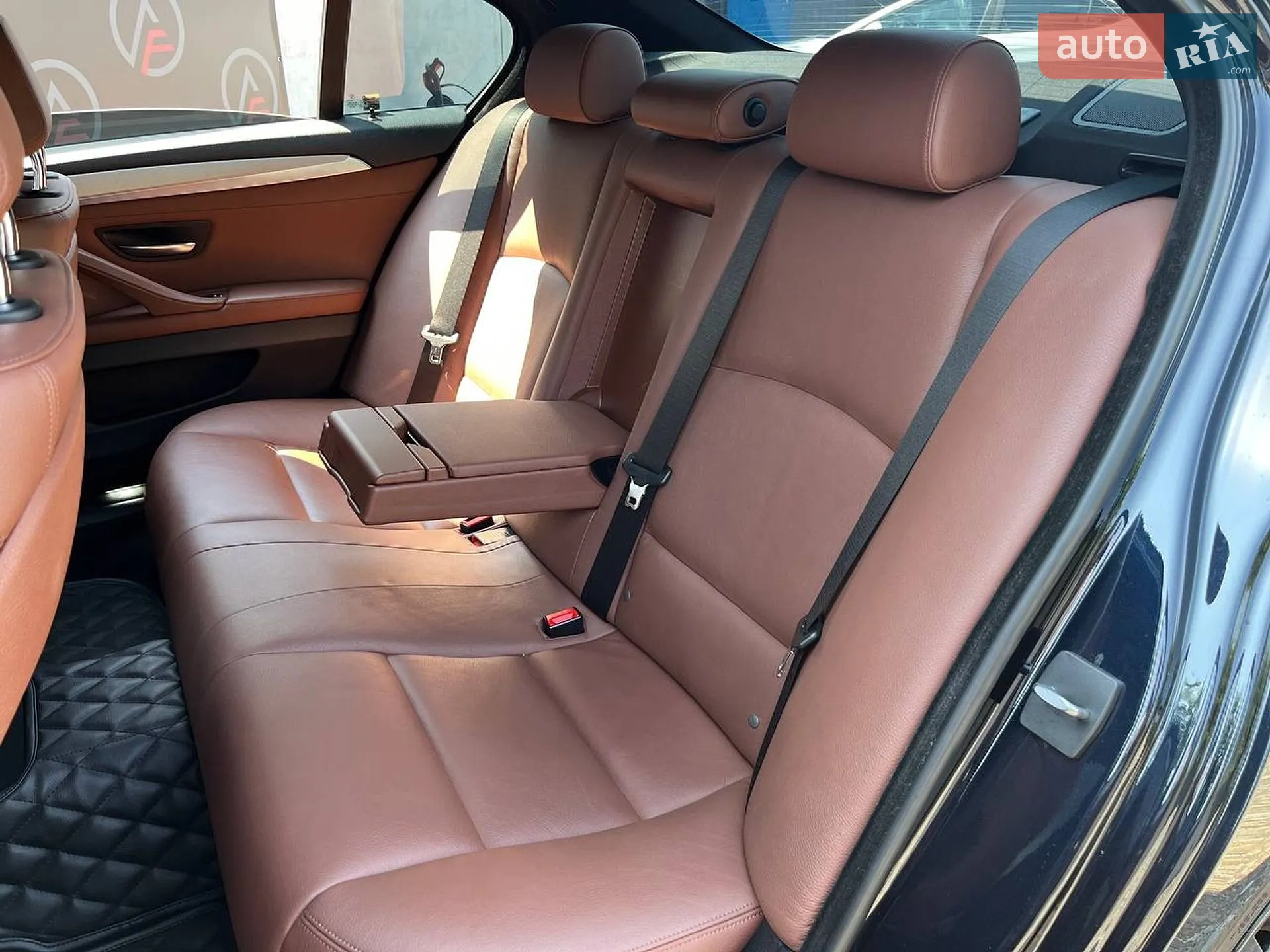 2013 BMW 5er - мініатюра 13