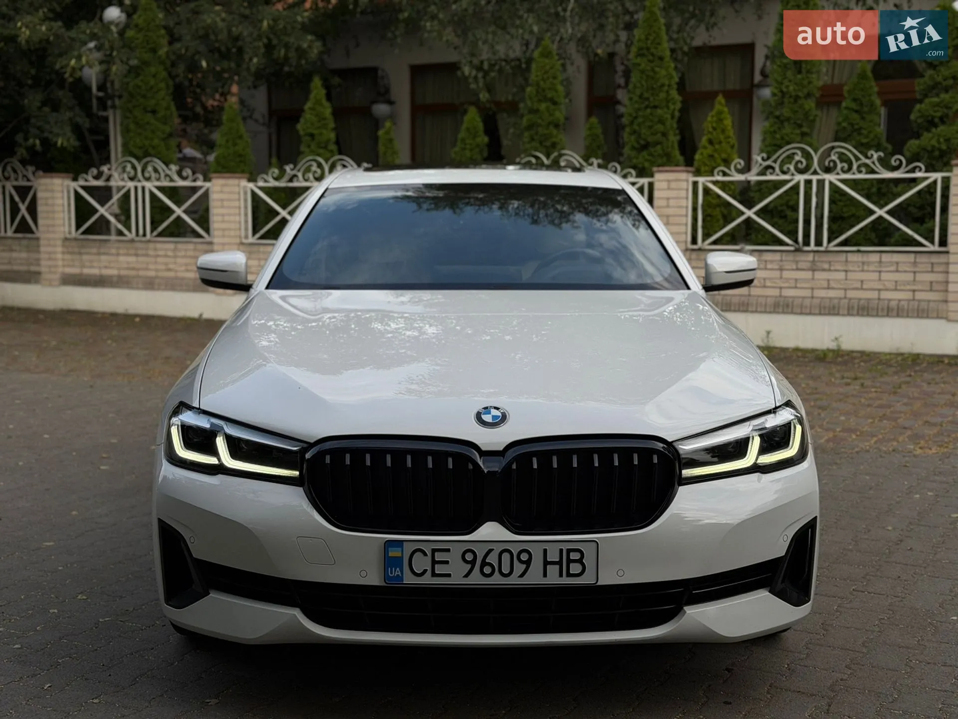 2021 BMW 5er - мініатюра 2