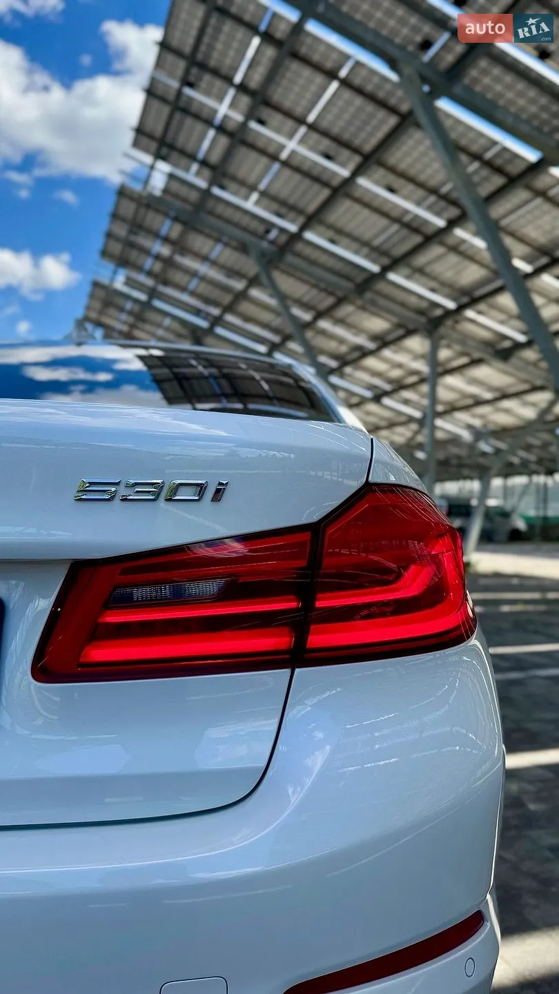 2017 BMW 5er - мініатюра 10