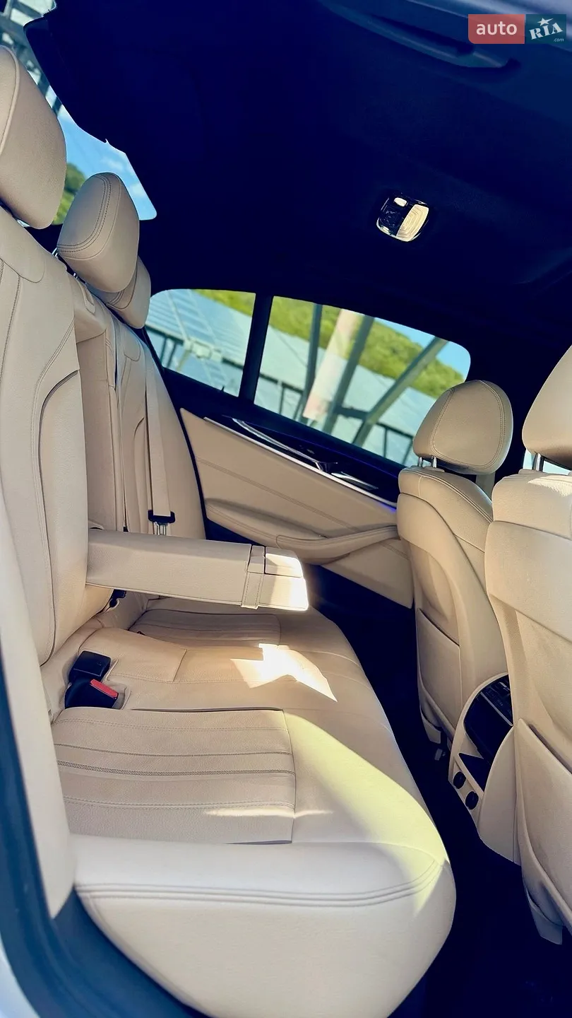2017 BMW 5er - мініатюра 22