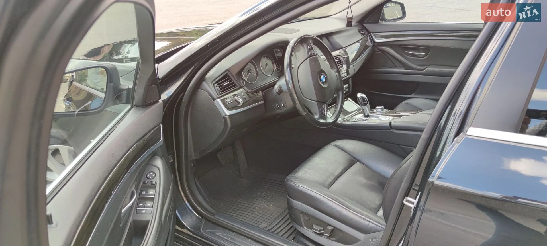 2012 BMW 5er - мініатюра 11