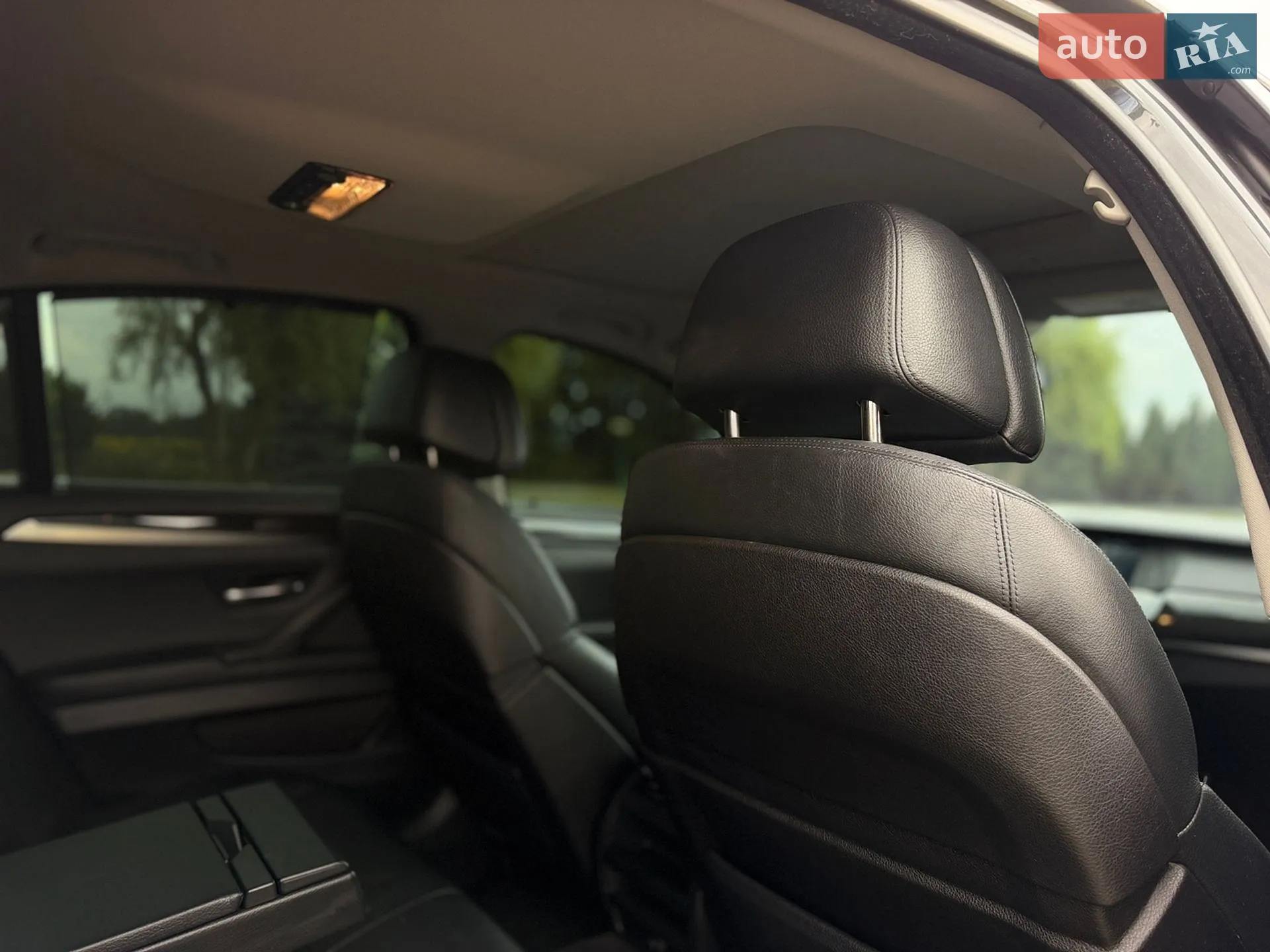 2010 BMW 5er - мініатюра 28