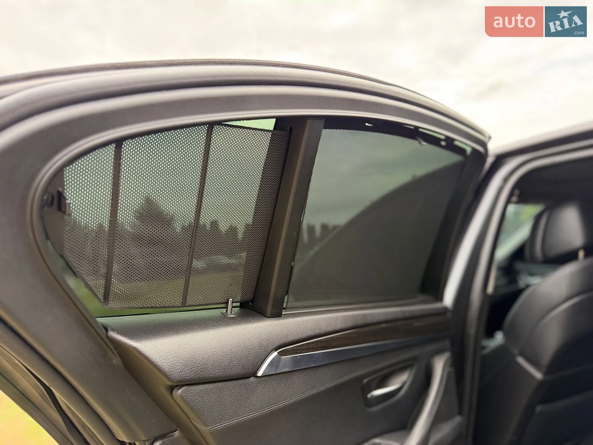 2010 BMW 5er - мініатюра 31