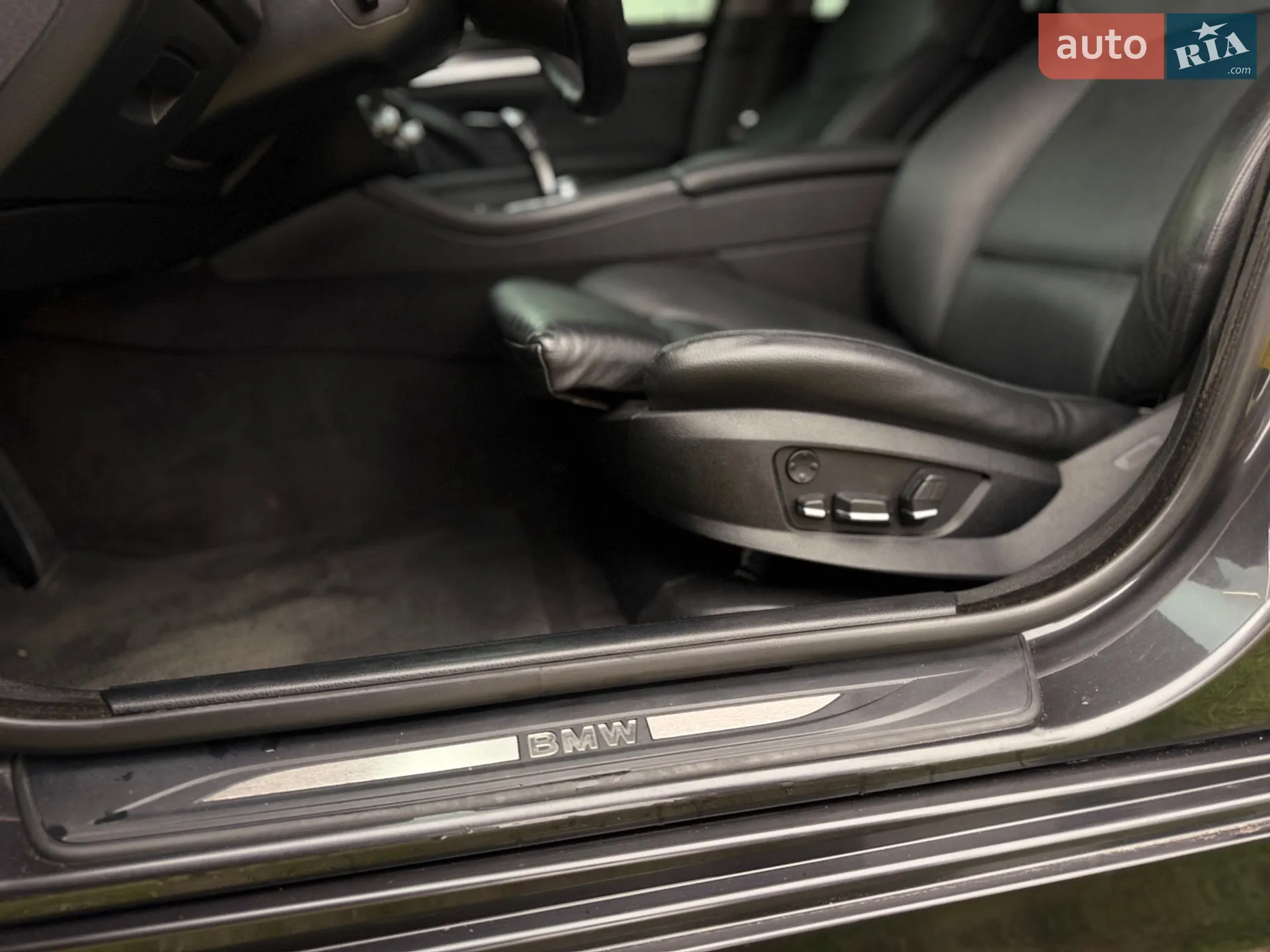 2010 BMW 5er - мініатюра 44