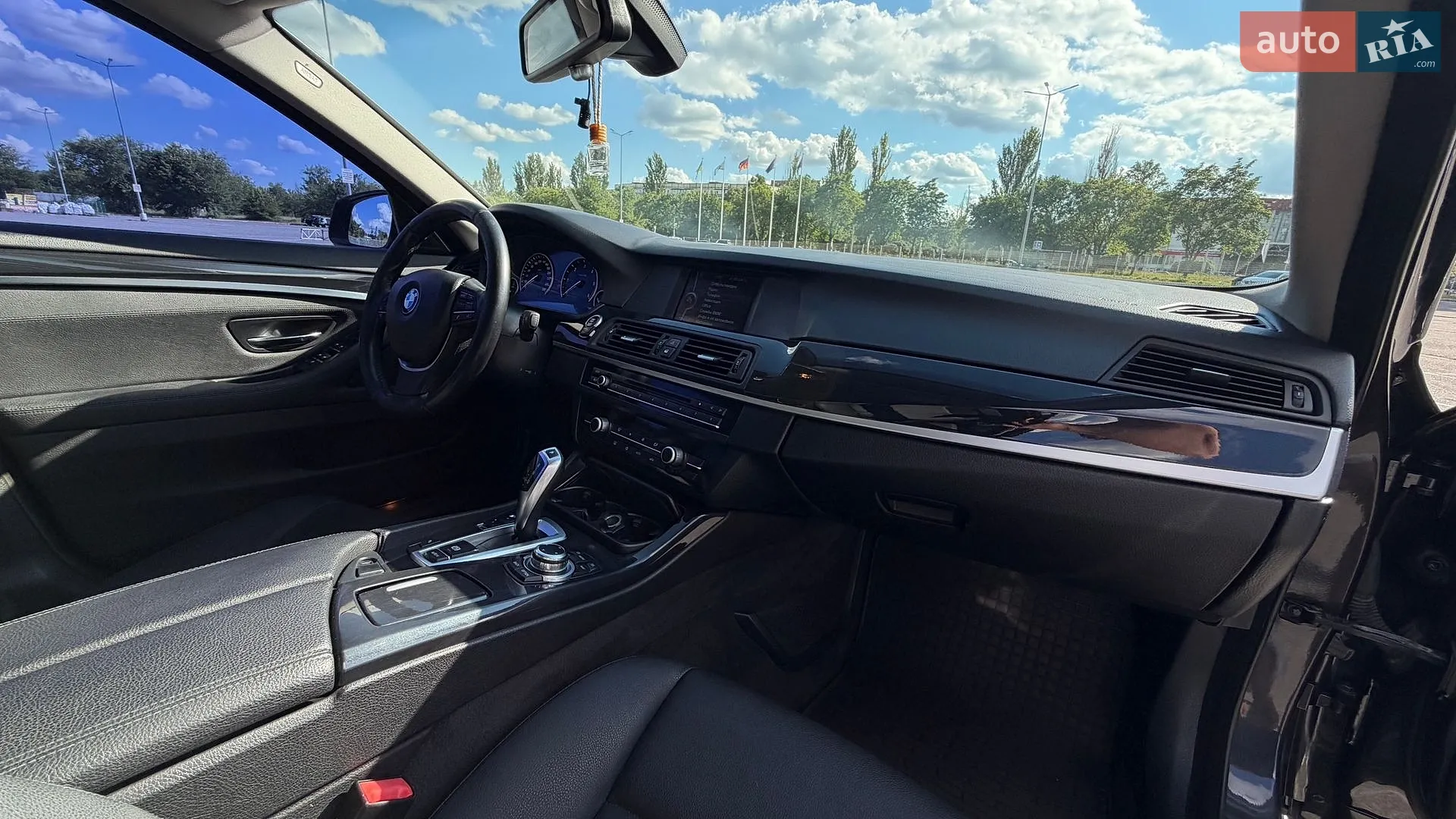 2012 BMW 5er - мініатюра 41