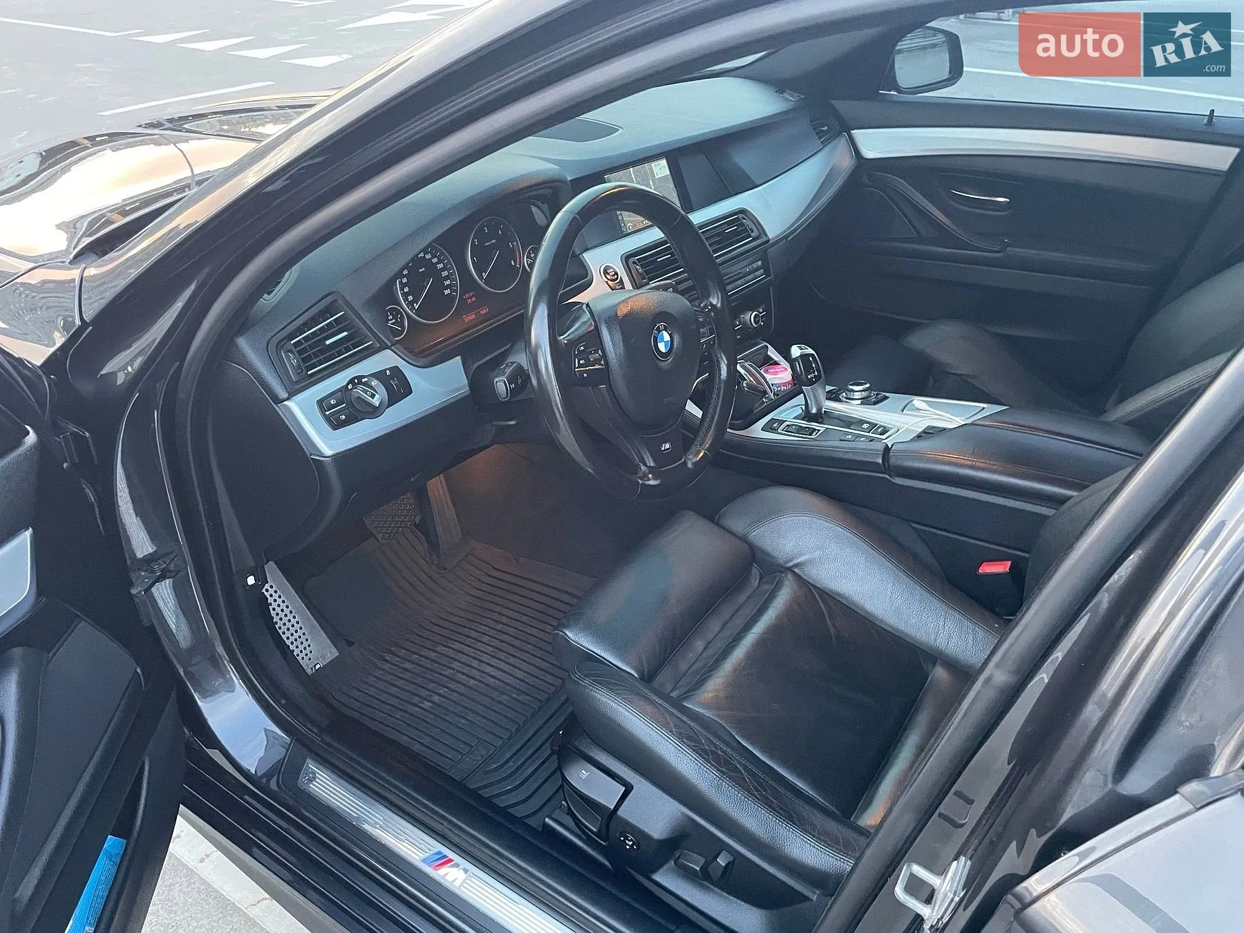 2012 BMW 5er - мініатюра 9