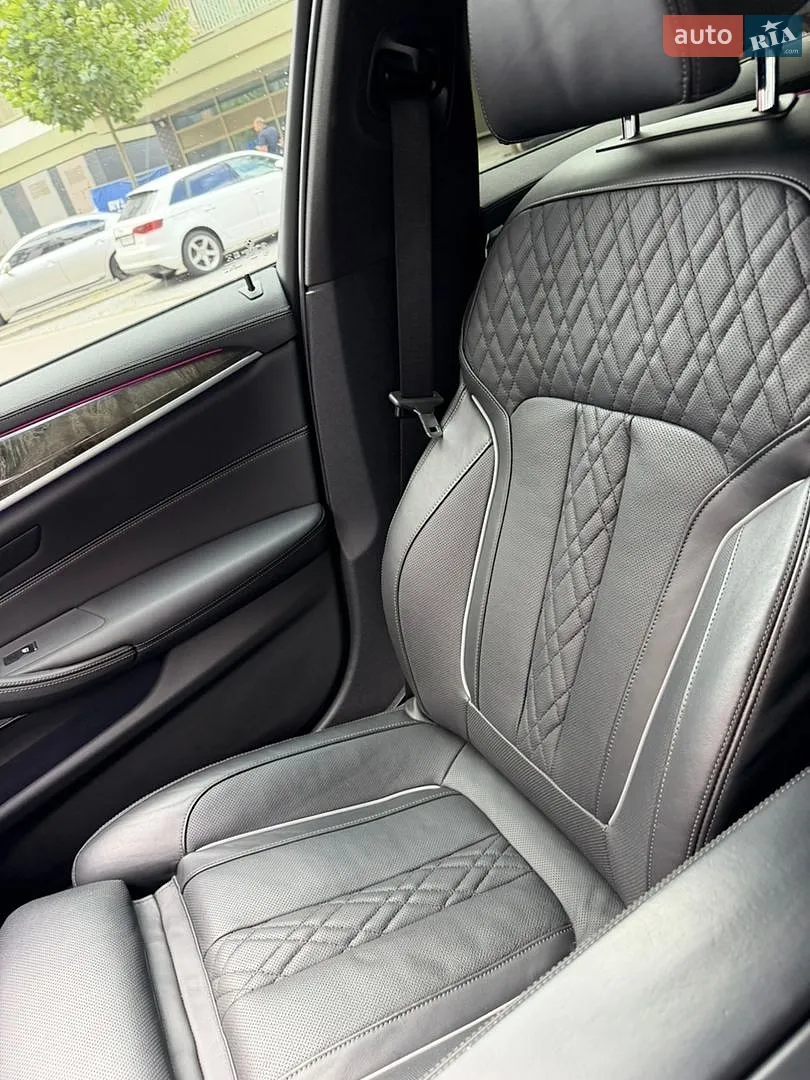 2020 BMW 5er - мініатюра 31