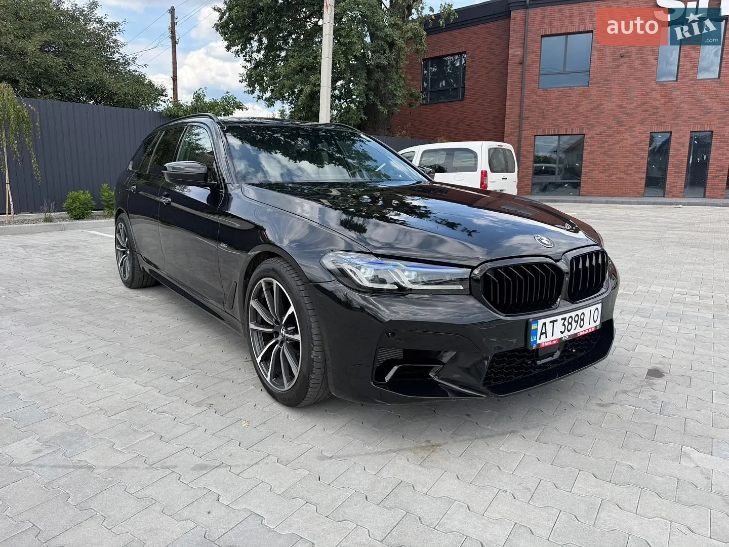 2017 BMW 5er - мініатюра 22
