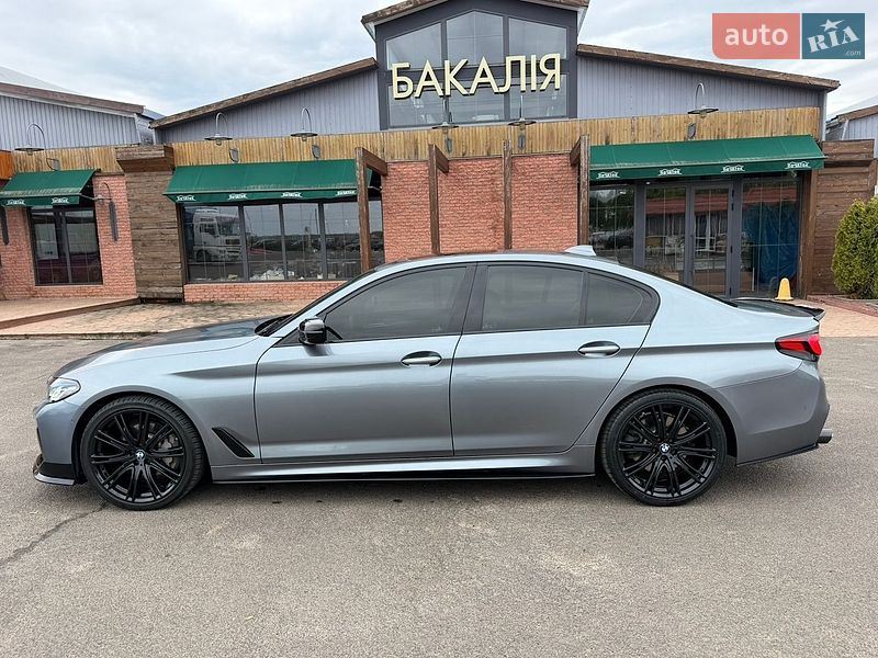 Седан BMW 5 Series 2017 в Одессе