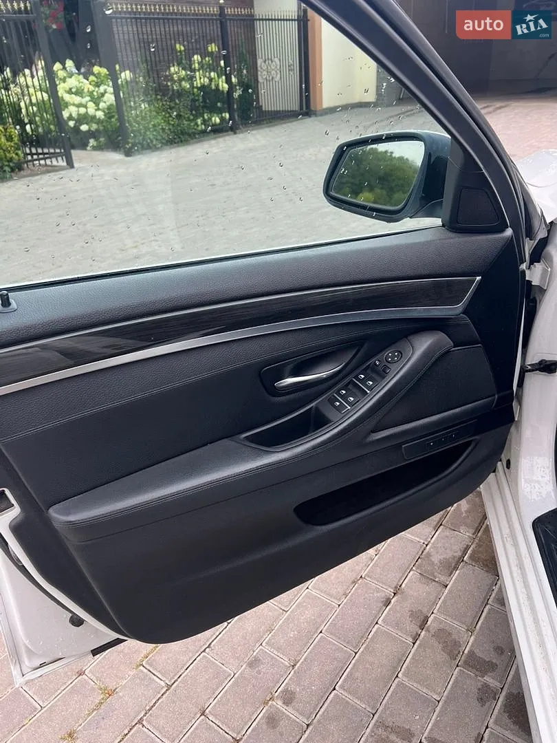 2012 BMW 5er - мініатюра 21