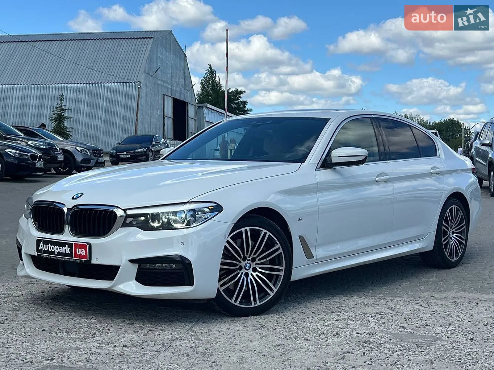 2020 BMW 5er - фото 1