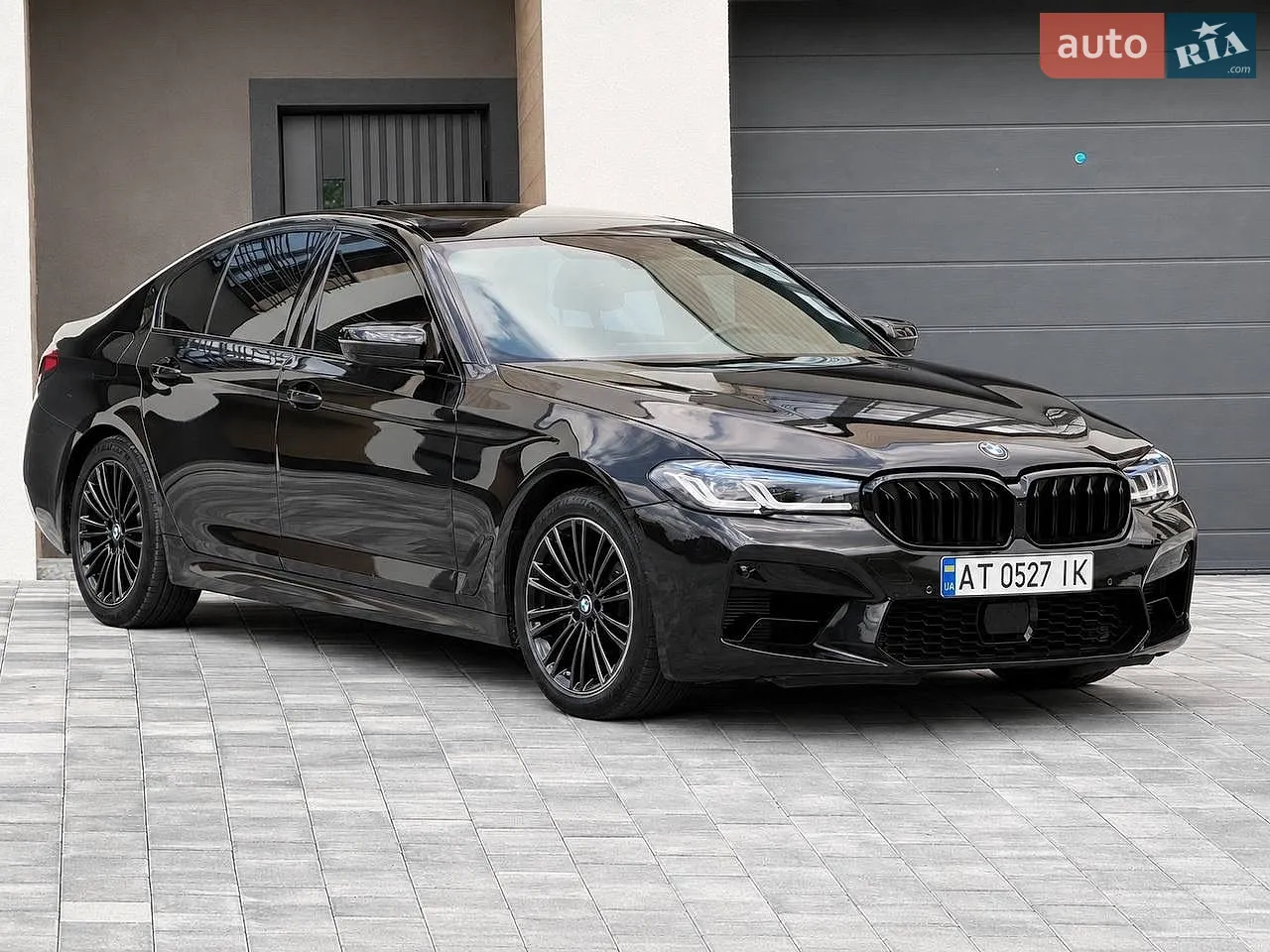 2017 BMW 5er - мініатюра 2
