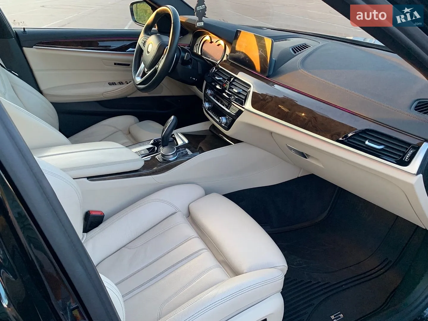 2017 BMW 5er - мініатюра 61