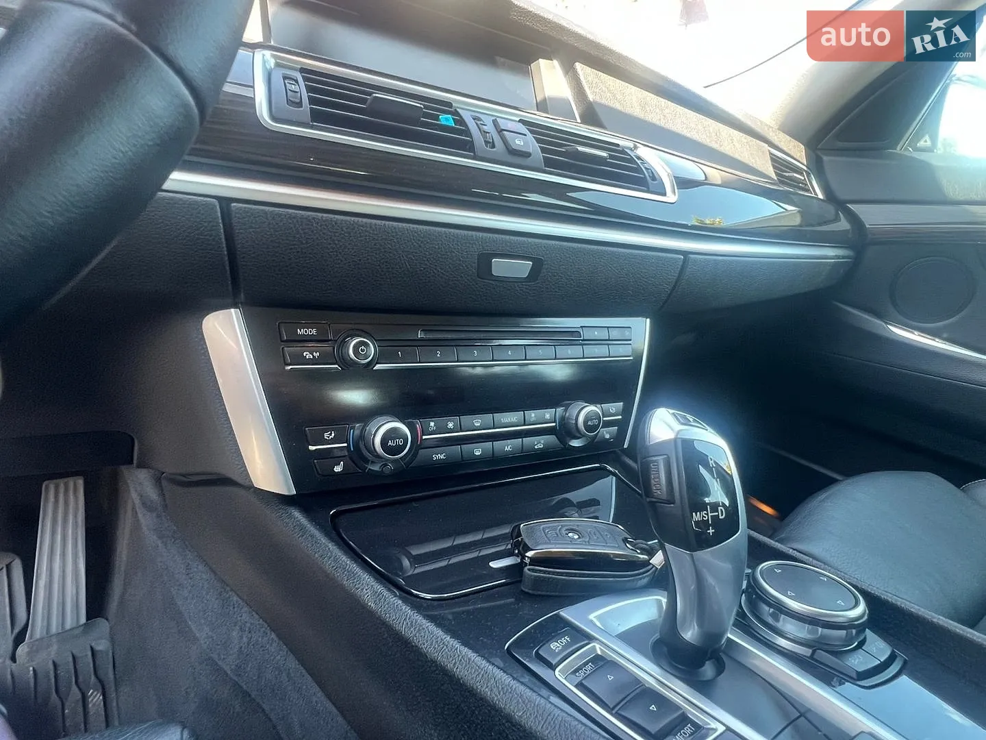 2015 BMW 5er - мініатюра 20