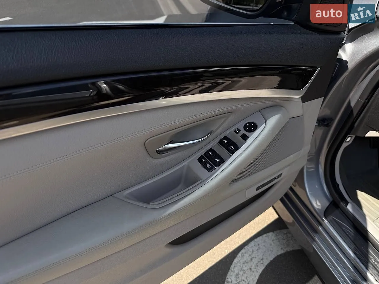 2012 BMW 5er - мініатюра 10