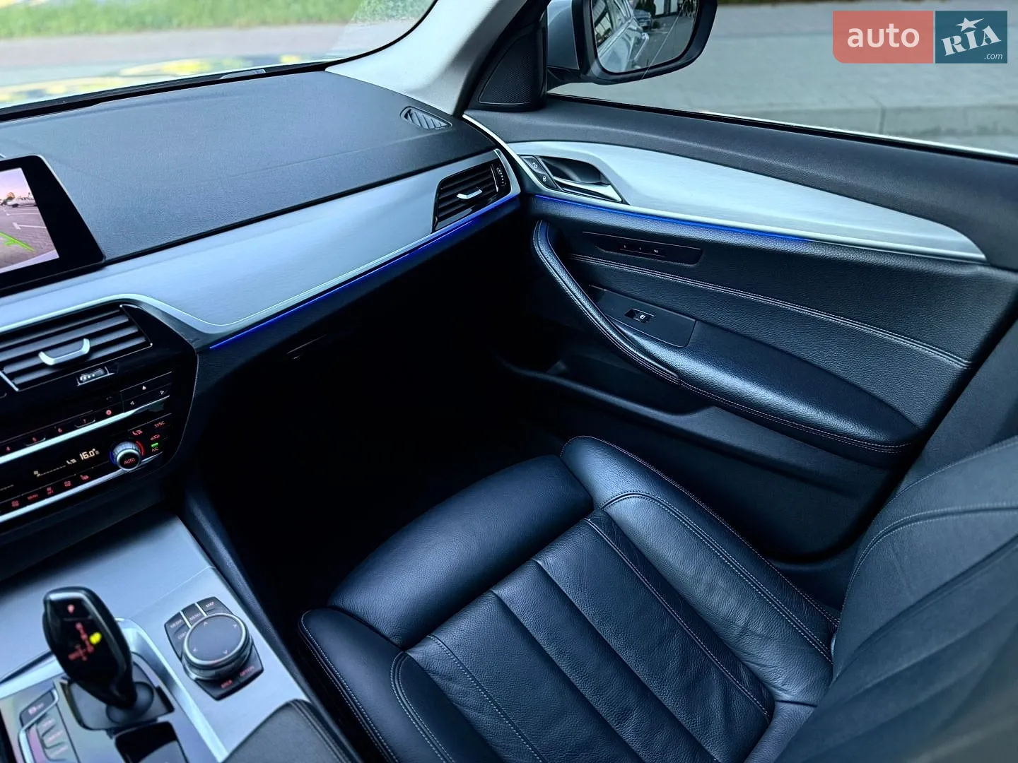 2017 BMW 5er - мініатюра 30