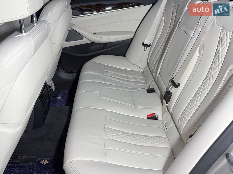Седан BMW 5 Series 2018 в Каменец-Подольском