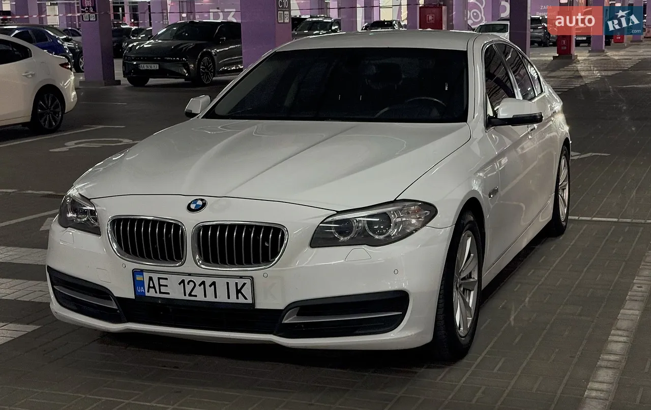 2015 BMW 5er - мініатюра 12