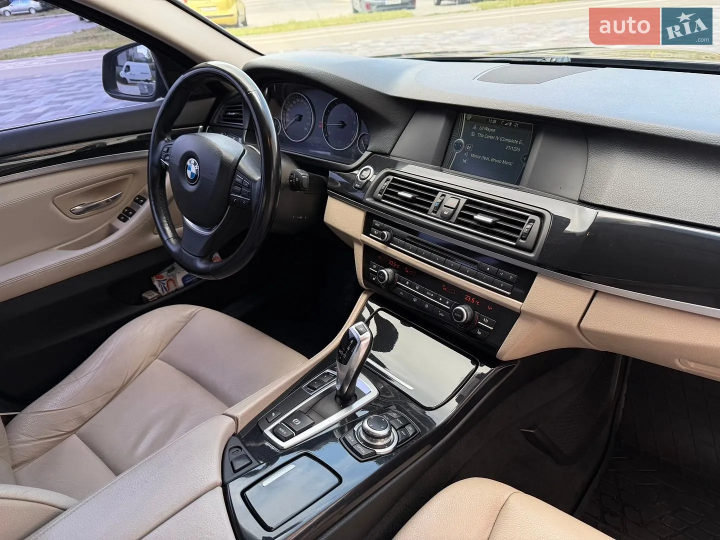 2012 BMW 5er - мініатюра 24
