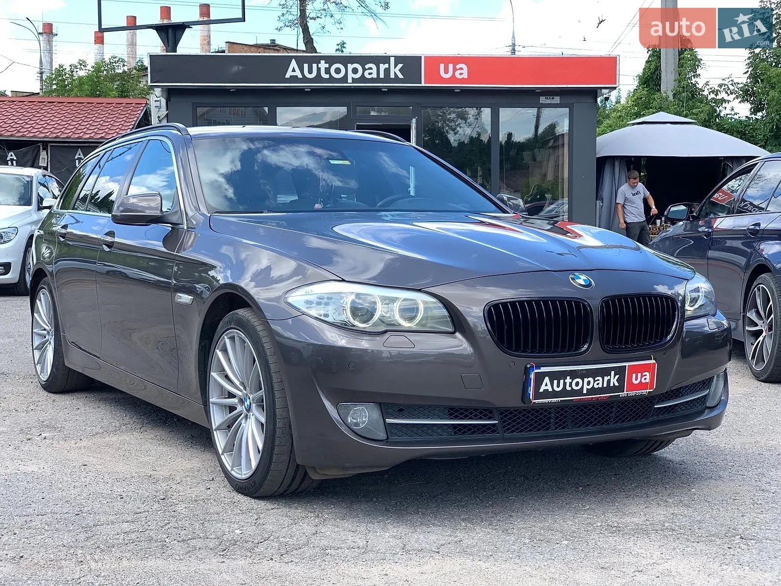 2011 BMW 5er - мініатюра 3