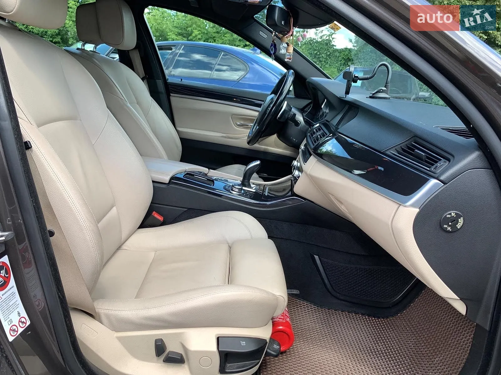 2011 BMW 5er - мініатюра 32