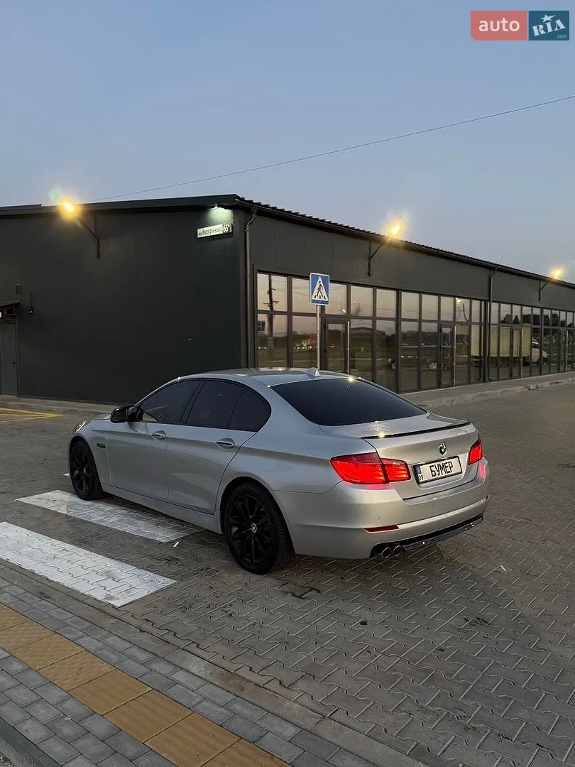 2010 BMW 5er - мініатюра 3