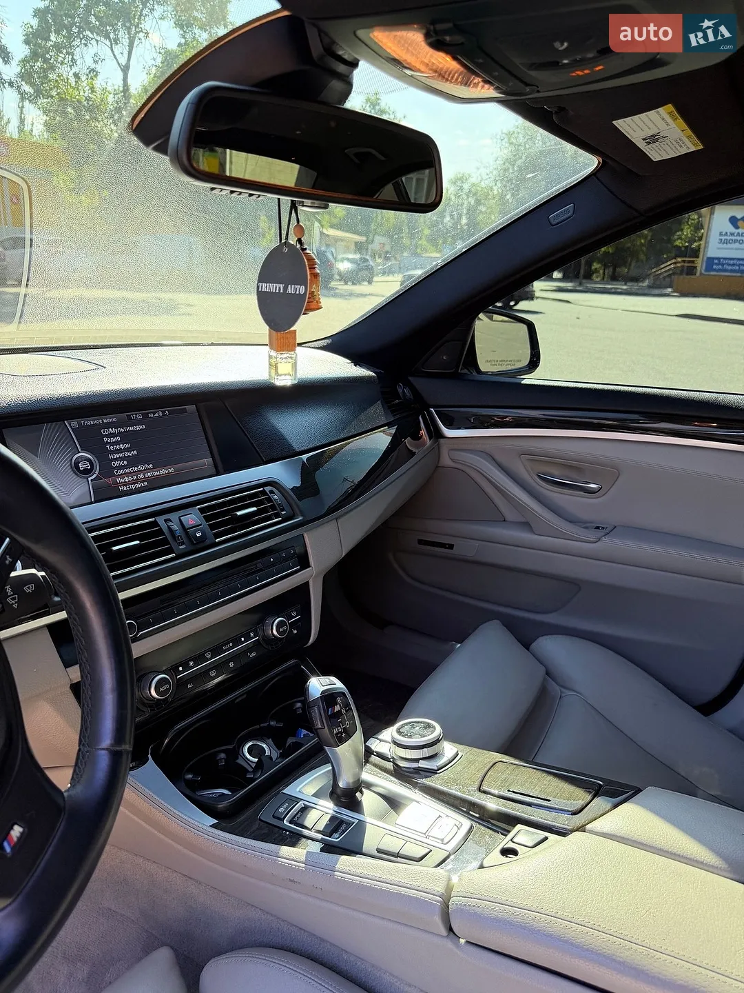 2012 BMW 5er - мініатюра 11