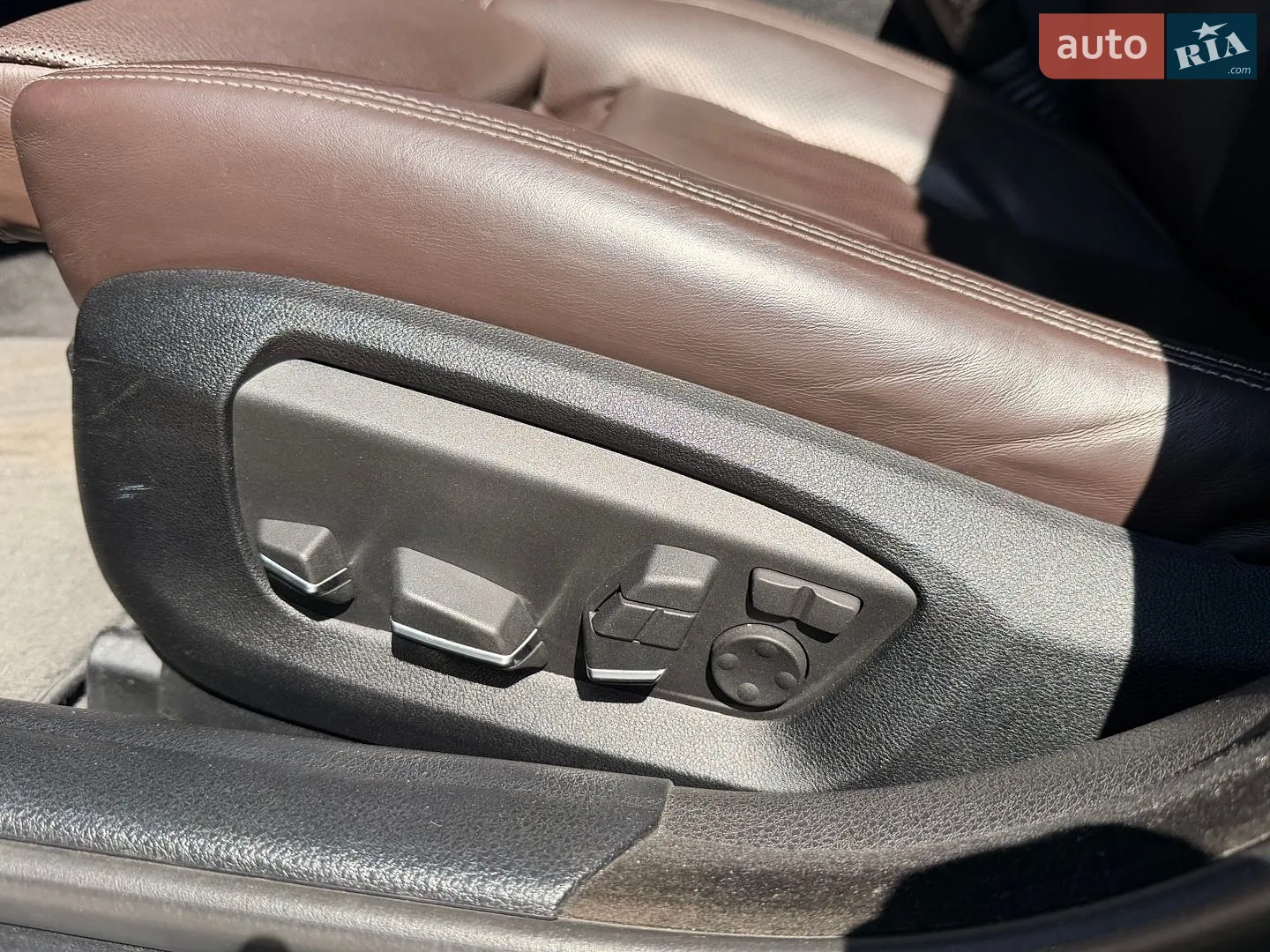 2016 BMW 5er - мініатюра 15