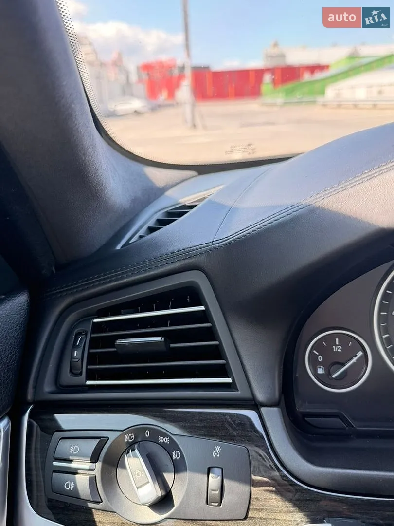 2016 BMW 5er - мініатюра 22