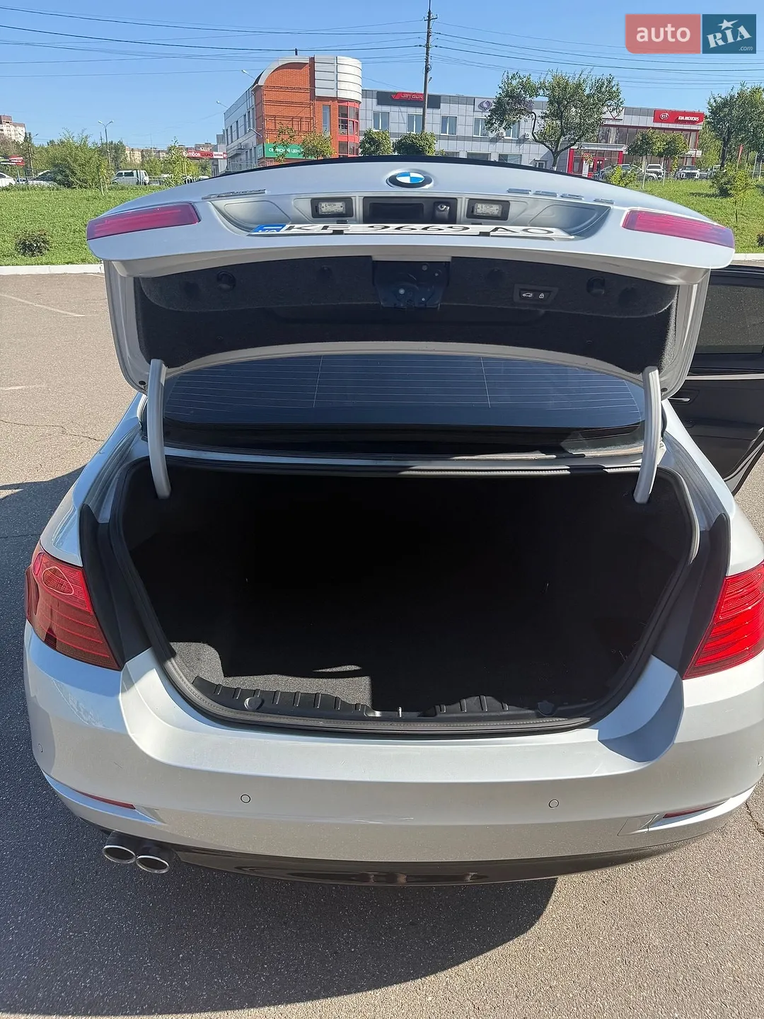 2013 BMW 5er - мініатюра 12