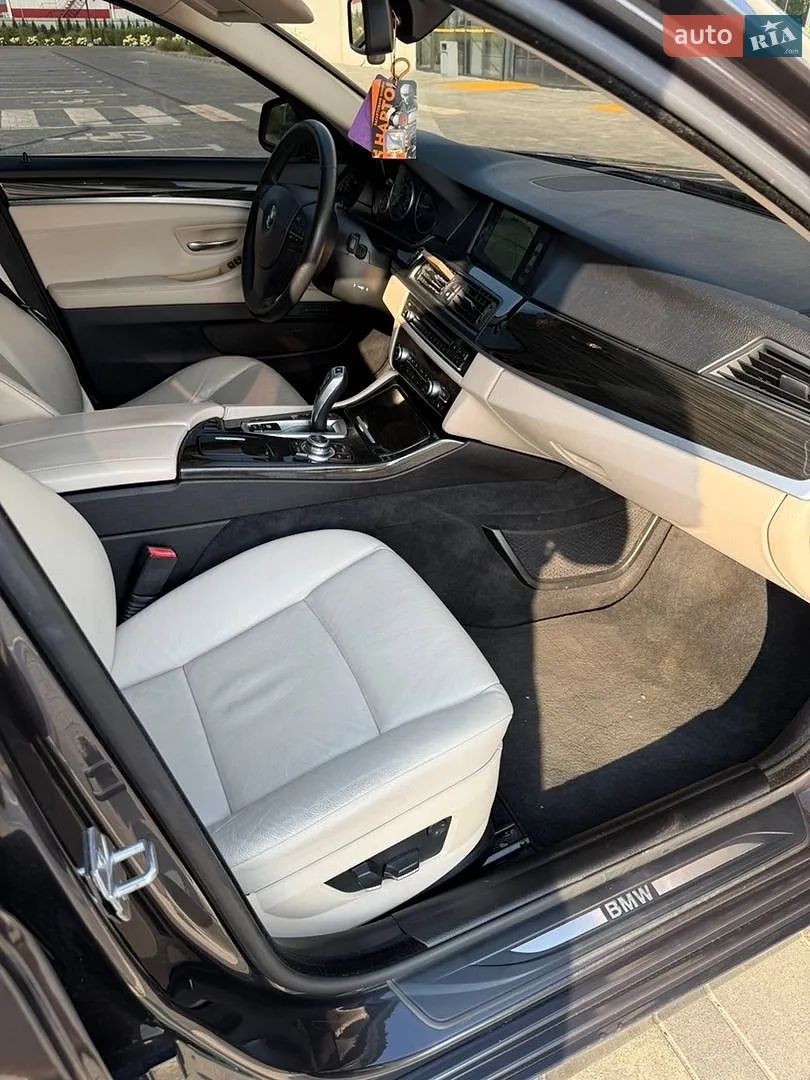 2013 BMW 5er - мініатюра 18