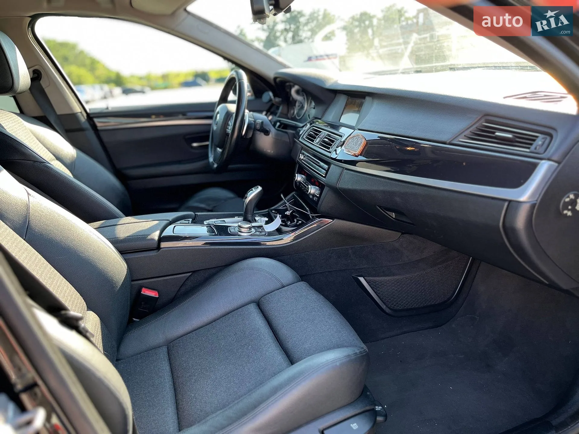 2013 BMW 5er - мініатюра 31