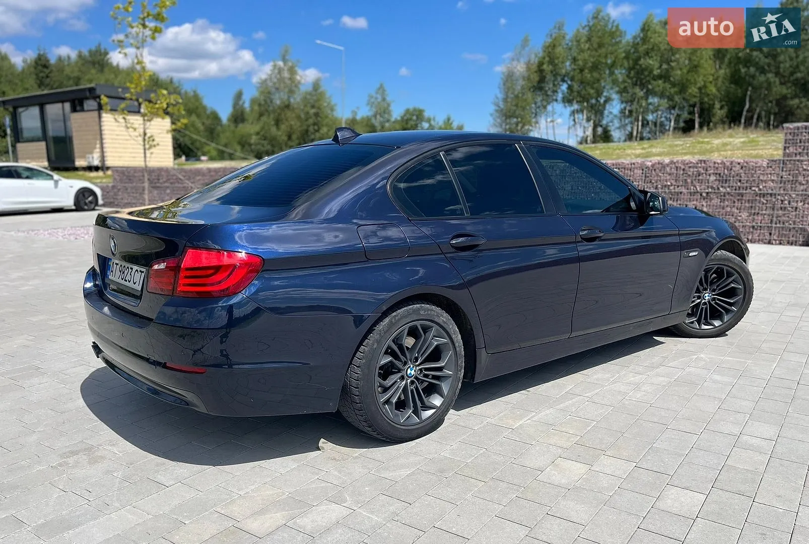 2012 BMW 5er - мініатюра 9
